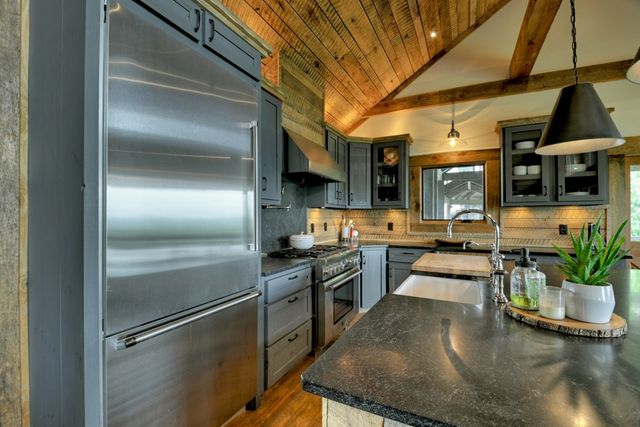 440 Cochise Road, Blue Ridge, GA 30513