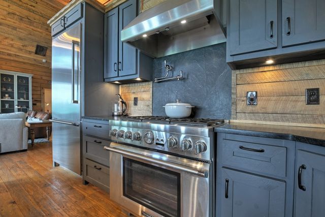 440 Cochise Road, Blue Ridge, GA 30513