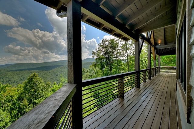 440 Cochise Road, Blue Ridge, GA 30513