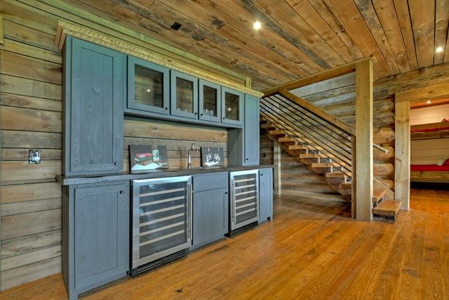 440 Cochise Road, Blue Ridge, GA 30513