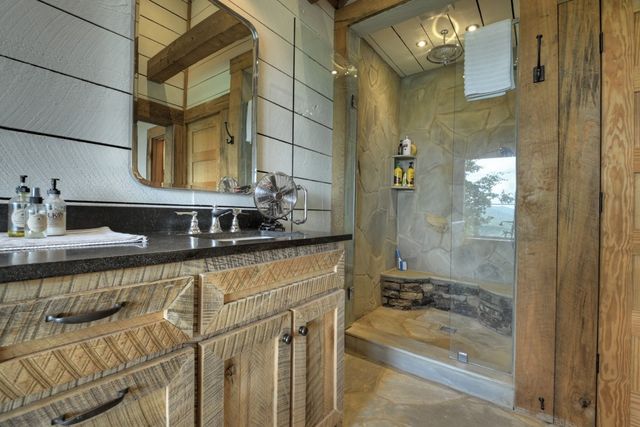 440 Cochise Road, Blue Ridge, GA 30513