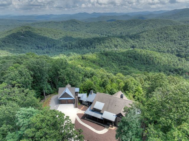 440 Cochise Road, Blue Ridge, GA 30513