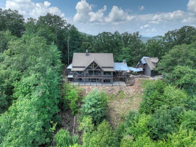 440 Cochise Road, Blue Ridge, GA 30513