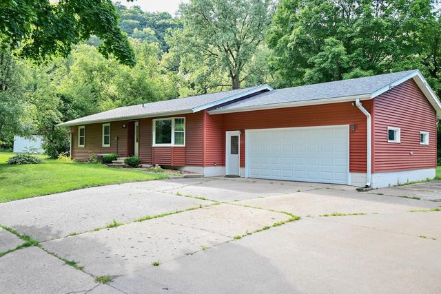 26283 Meadowbrook Lane, Winona, MN 55987