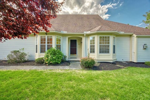 26 Magnolia Lane, Webster, NY 14580