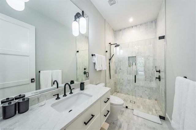 4638 Idylwood LN, Naples, FL 34119