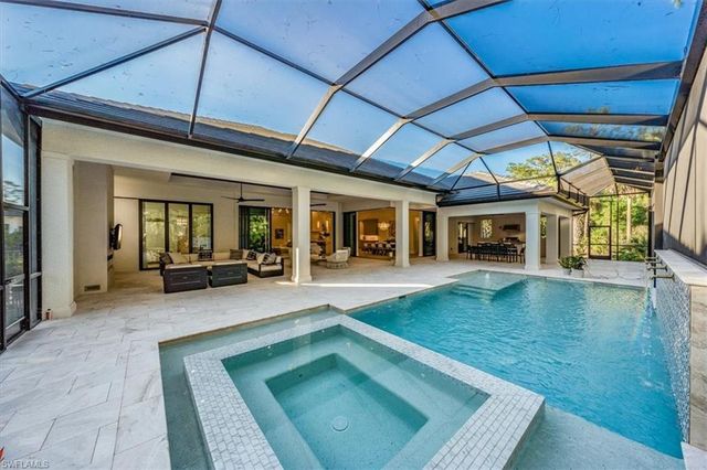 4638 Idylwood LN, Naples, FL 34119