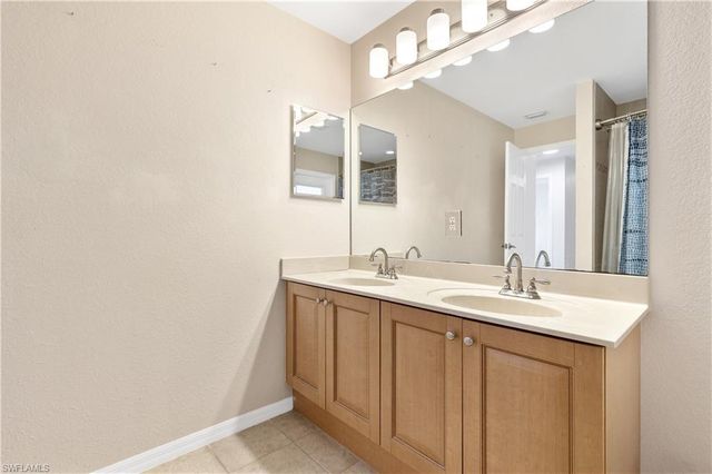 1109 NW 1st AVE, Cape Coral, FL 33993