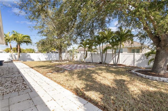 1109 NW 1st AVE, Cape Coral, FL 33993