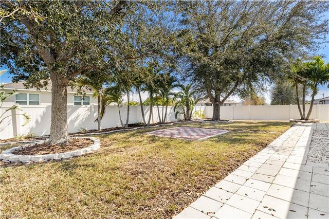 1109 NW 1st AVE, Cape Coral, FL 33993