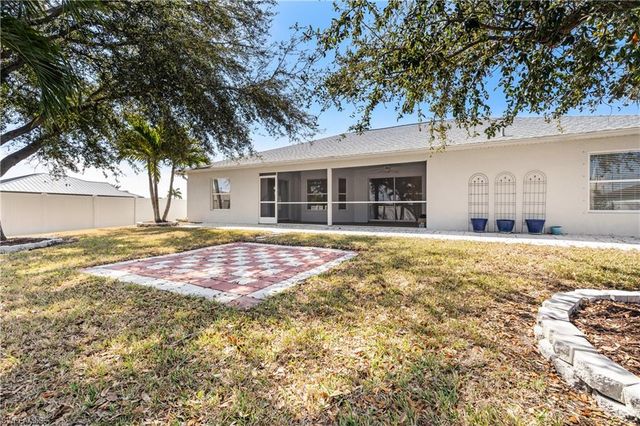 1109 NW 1st AVE, Cape Coral, FL 33993