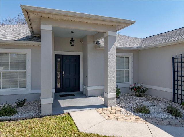 1109 NW 1st AVE, Cape Coral, FL 33993