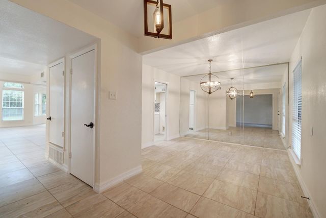 10509 Doering LN, Austin, TX 78750