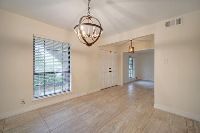 10509 Doering LN, Austin, TX 78750