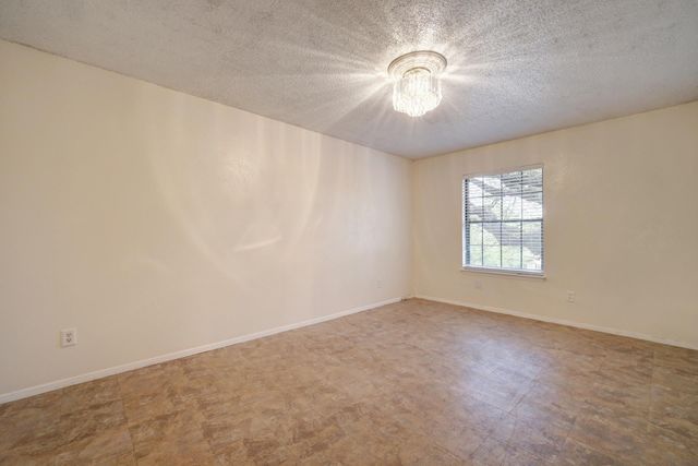 10509 Doering LN, Austin, TX 78750
