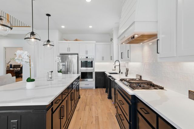 1301 Limestone Ridge Road, Mansfield, TX 76063