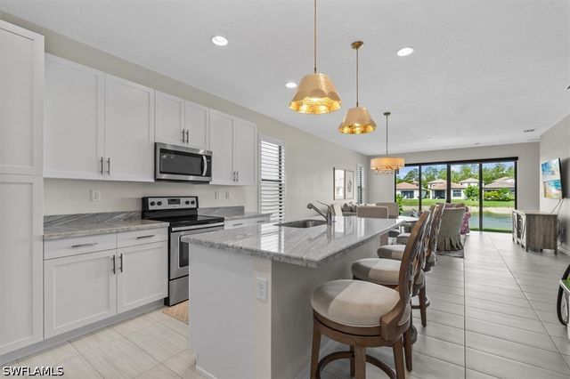 8968 Madrid CIR, Naples, FL 34104