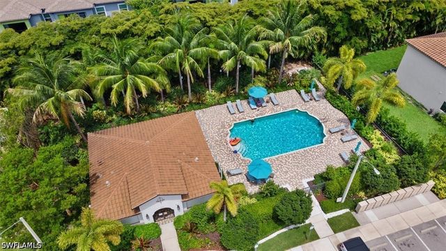 8968 Madrid CIR, Naples, FL 34104