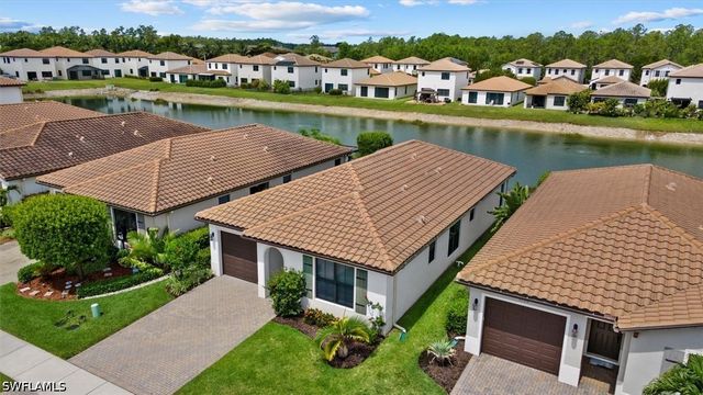 8968 Madrid CIR, Naples, FL 34104