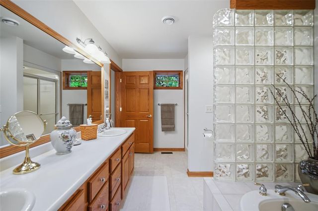 3316 David Drive, Eau Claire, WI 54701