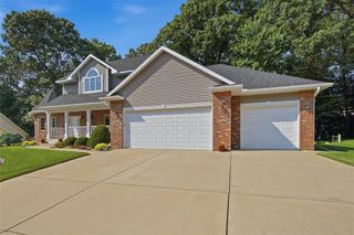 3316 David Drive, Eau Claire, WI 54701