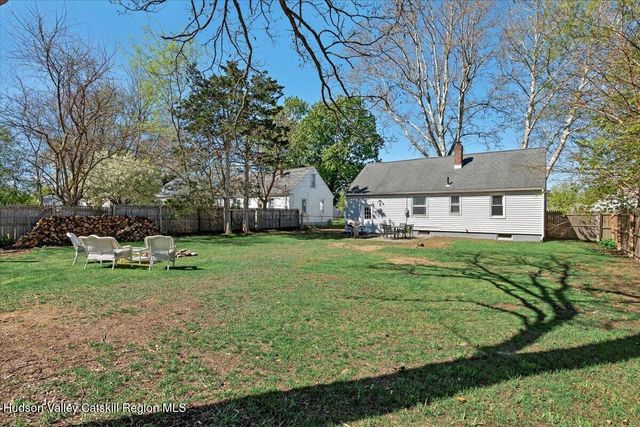 134 Polsin Drive, Rotterdam, NY 12303