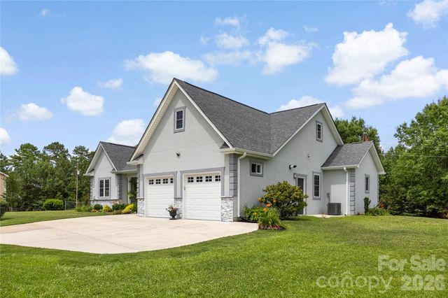 400 Charles Pettus Road, Lancaster, SC 29720