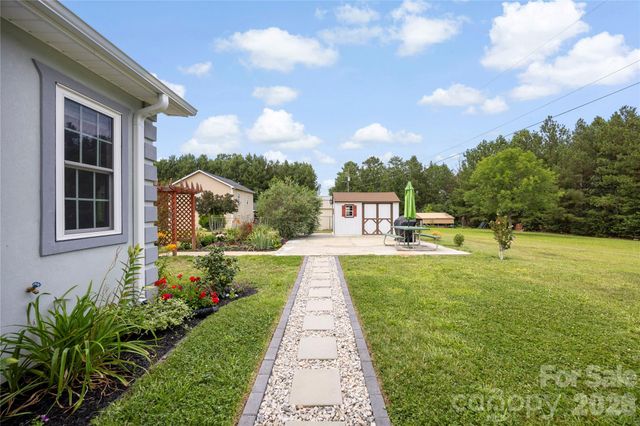 400 Charles Pettus Road, Lancaster, SC 29720