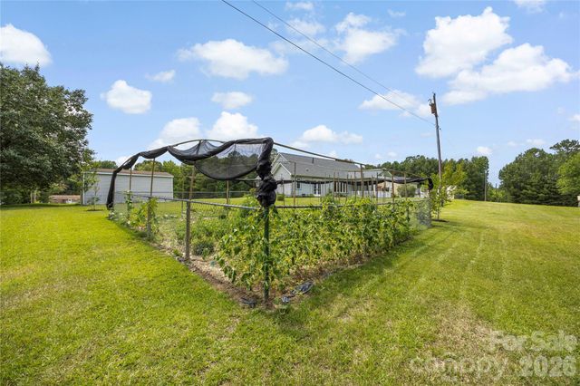 400 Charles Pettus Road, Lancaster, SC 29720