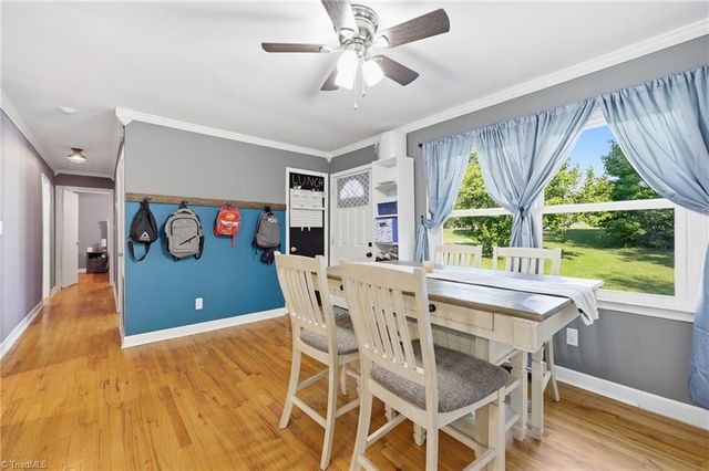 4228 Valley Circle, Thomasville, NC 27360