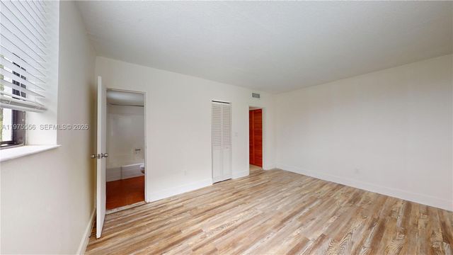 2345 NE 135th St 210, North Miami, FL 33181