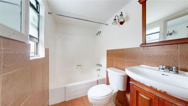 2345 NE 135th St 210, North Miami, FL 33181