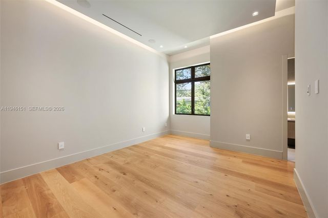 7725 SW 114th St, Pinecrest, FL 33156