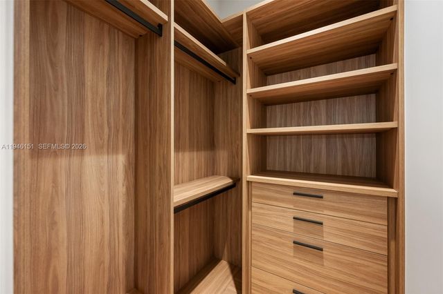 7725 SW 114th St, Pinecrest, FL 33156