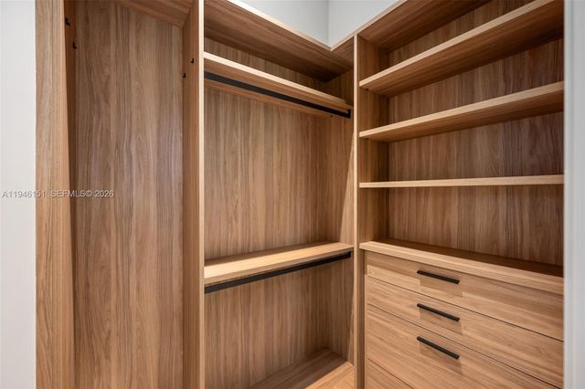 7725 SW 114th St, Pinecrest, FL 33156