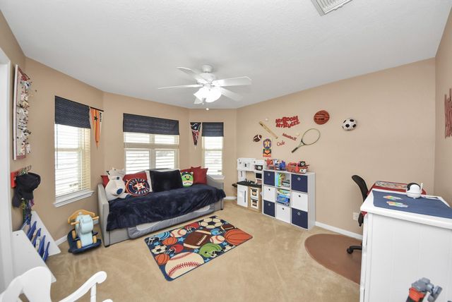 33 Clara Barton Lane, Galveston, TX 77551