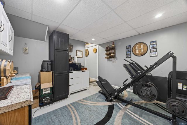 566 W Co Rd 600 N, Orleans, IN 47452