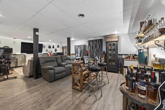 566 W Co Rd 600 N, Orleans, IN 47452