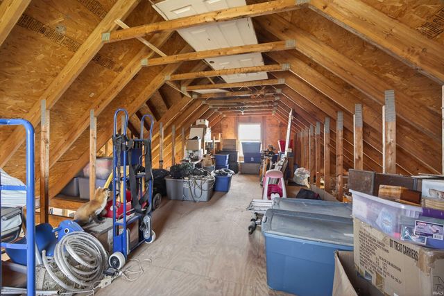 566 W Co Rd 600 N, Orleans, IN 47452