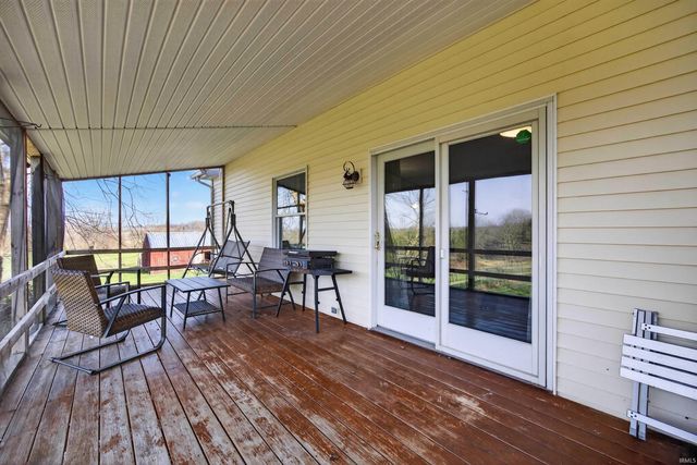 566 W Co Rd 600 N, Orleans, IN 47452