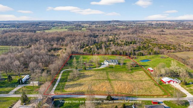 566 W Co Rd 600 N, Orleans, IN 47452