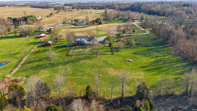 566 W Co Rd 600 N, Orleans, IN 47452