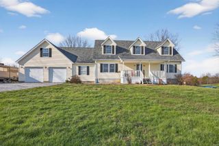 566 W Co Rd 600 N, Orleans, IN 47452