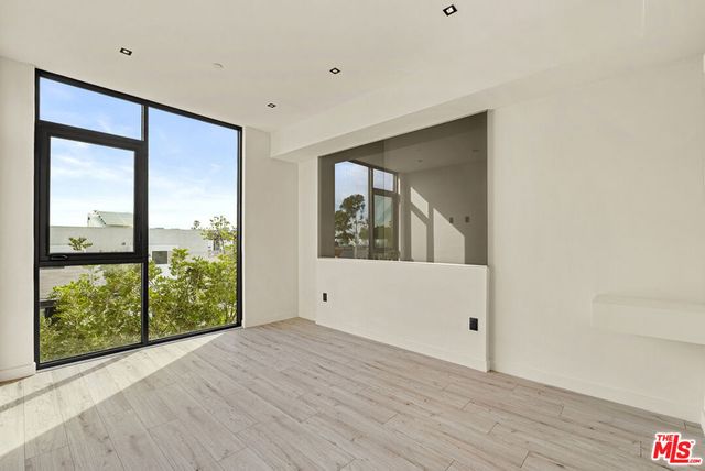 1021 N Ogden Drive PH 6, West Hollywood, CA 90046