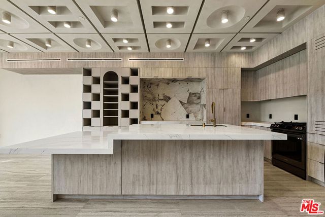 1021 N Ogden Drive PH 6, West Hollywood, CA 90046