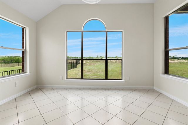 11000 Owl Creek Drive, Fort Worth, TX 76179