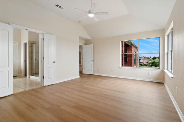 11000 Owl Creek Drive, Fort Worth, TX 76179