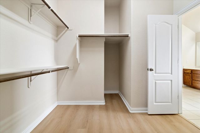 11000 Owl Creek Drive, Fort Worth, TX 76179