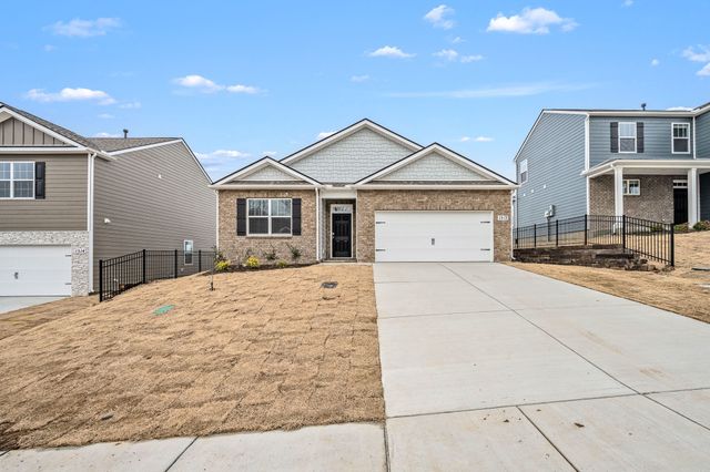 1512 Mountain View Dr, Lebanon, TN 37090