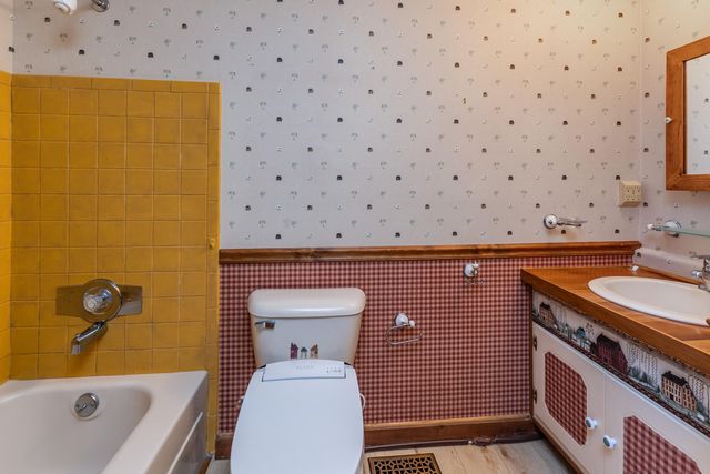 206 Brookwood Drive 206 Brookwood Drive, Englewood, OH 45322